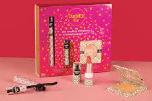 Charlotte bio coffret mascar,rouge à levre,poudre de teint